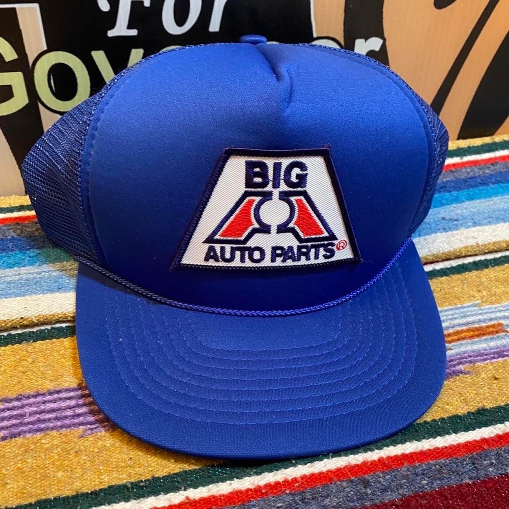 Vintage Snapback Trucker Style Hat w/ Patch